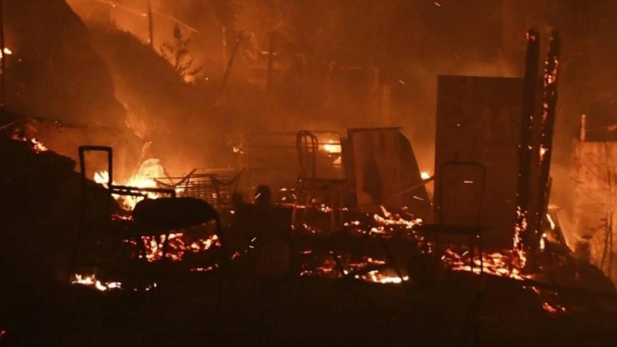 Incendio máximo en el campo de inmigrantes en Grecia