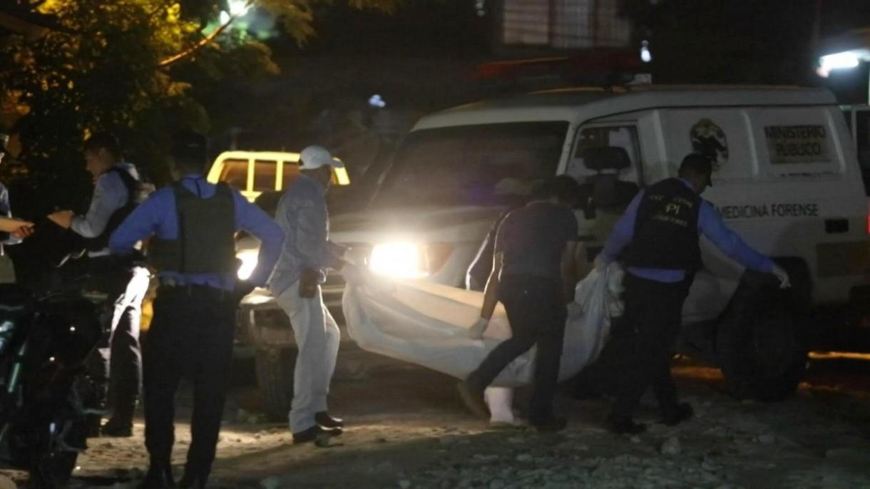 Hombres armados asesinan a 11 personas en salón de billar en Honduras