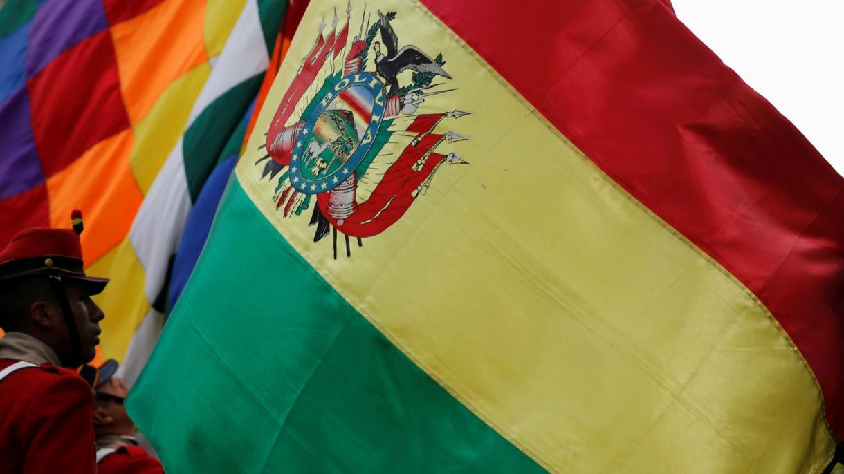 España sospecha que incidente de embajada de México en Bolivia fue una trampa