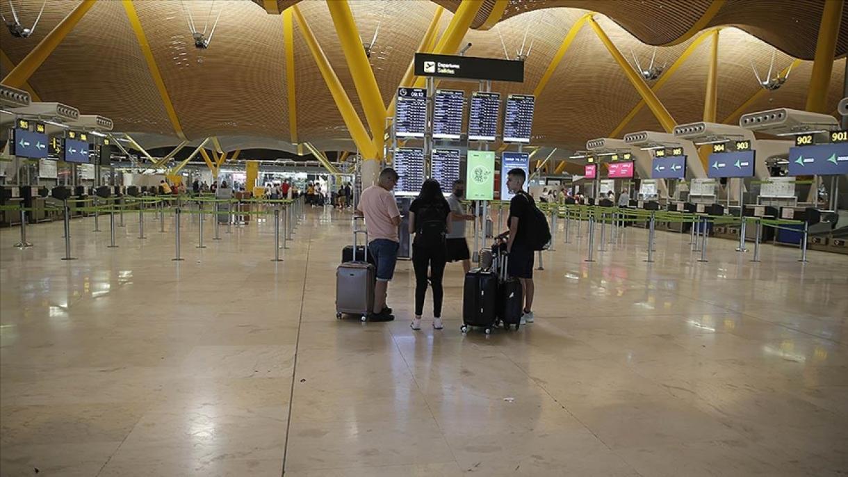 Controladores aéreos en huelga en España