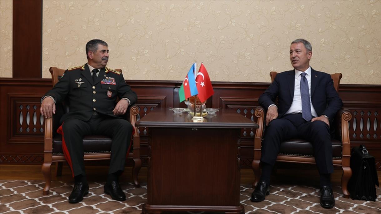 zakir hasanov-hulusi akar.jpg