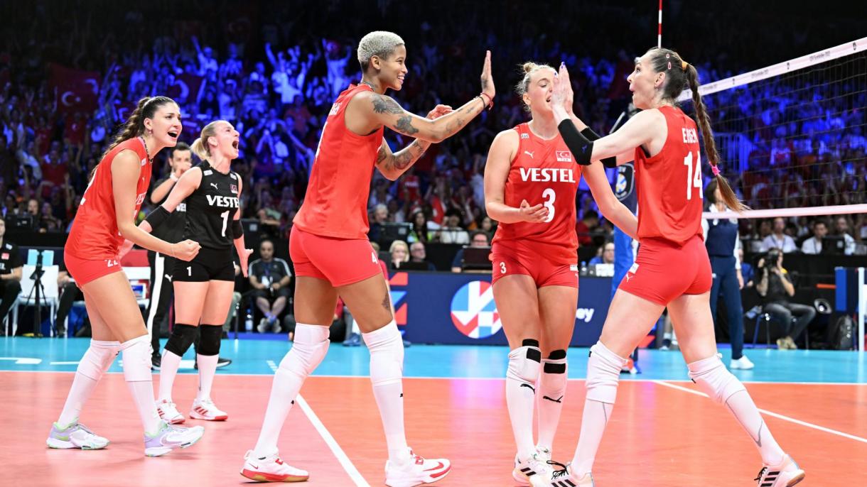 A Milli Kadın Voleybol Takımı 4.jpg