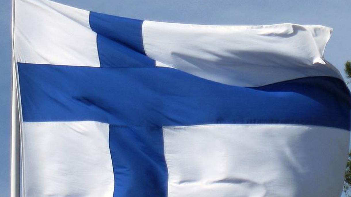 Finlandia giura il governo