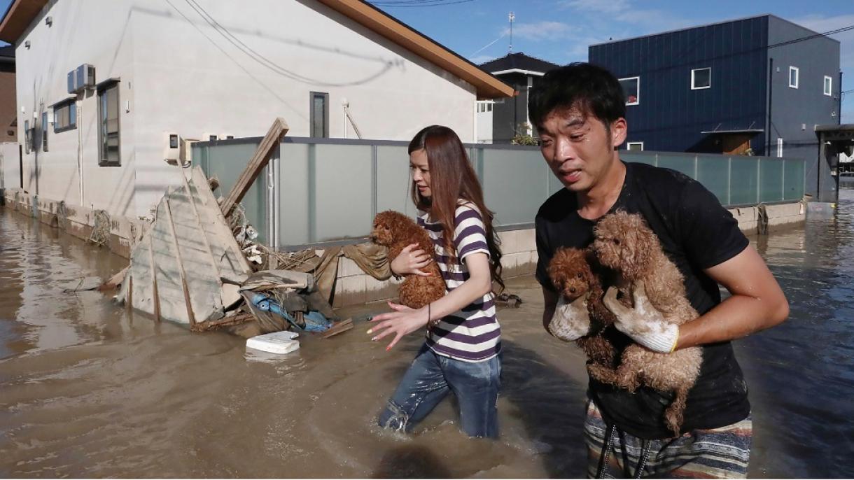 日本暴雨造成1人死亡   2100人被疏散