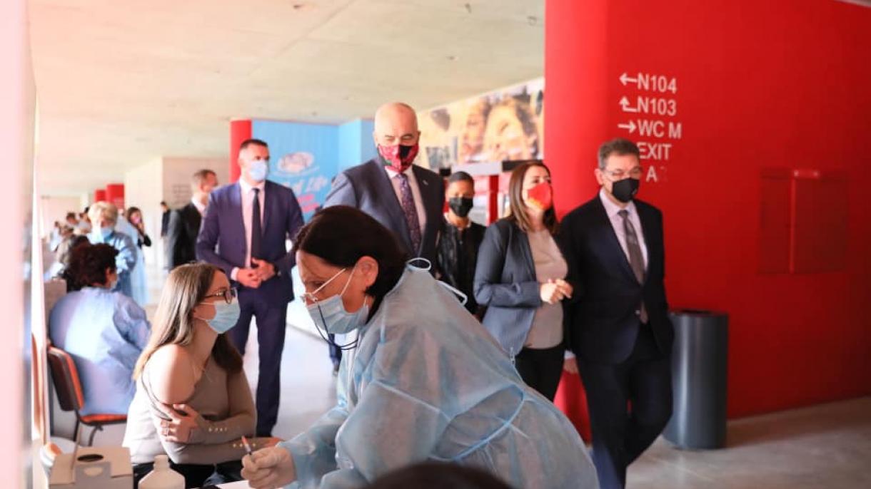 Phizer_Albert Bourla_Edi Rama_Air Albania Aşı Merkezi_3.jpg