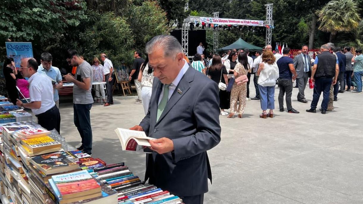 Cavanşir Feyziyev_02.jpeg