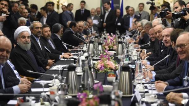 France : visite officielle du président iranien
