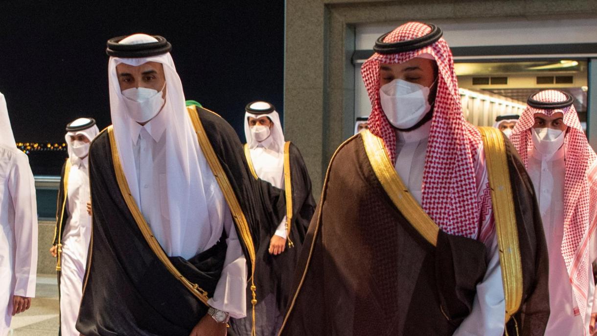 امیر قطر به عربستان سعودی سفر کرد