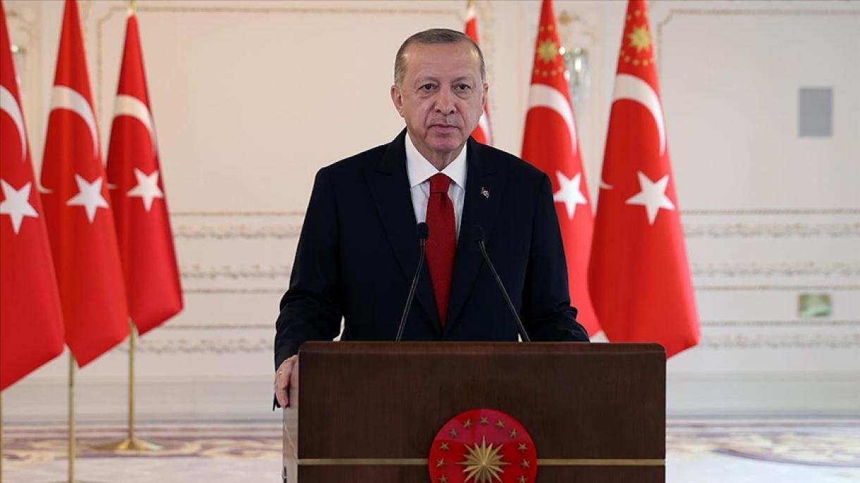 Erdogan asiste por videoconferencia a ceremonia de puesta de primera piedra de viviendas en Albania