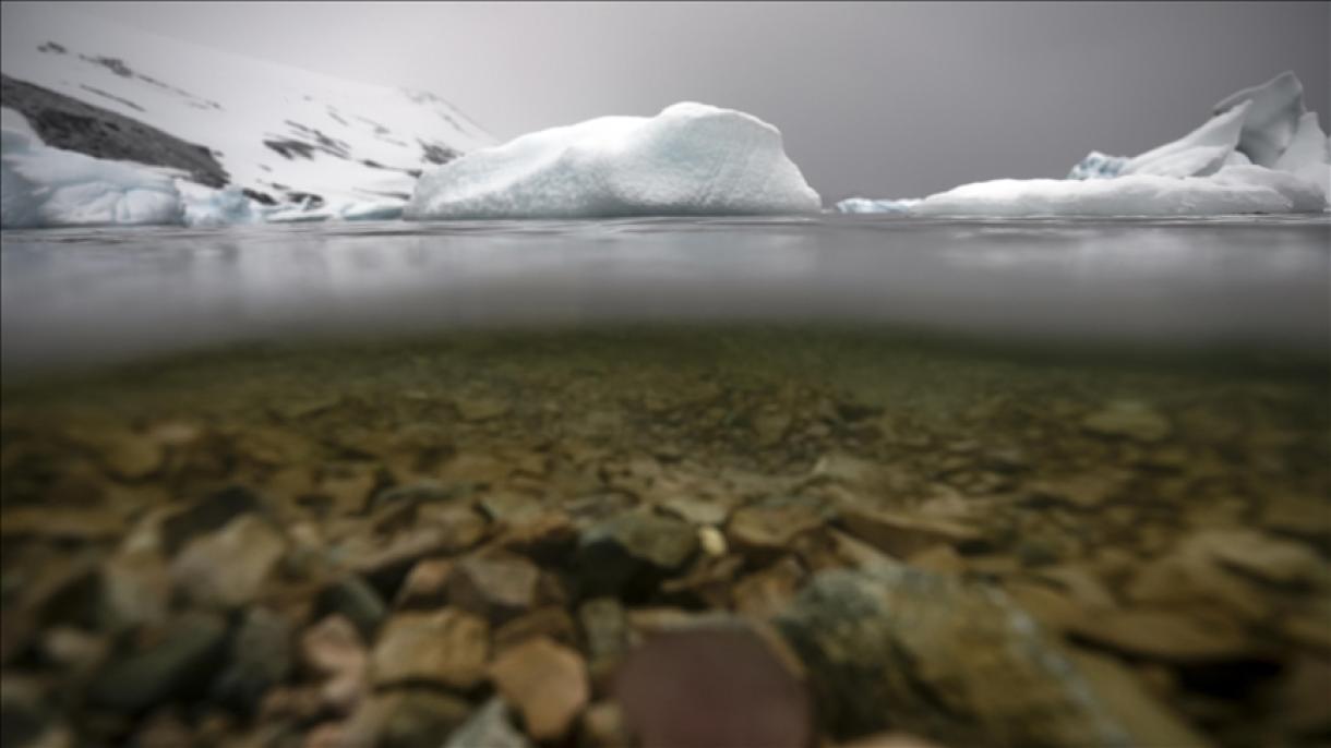 Nagy mennyiségű vizet fedeztek fel az antarktiszi jégtakaró alatt
