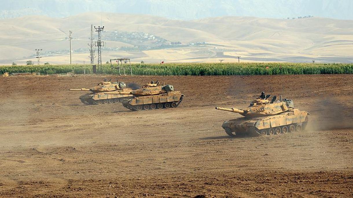 Hərbi təlim iraqlı hərbçilərin iştirakı ilə davam edir