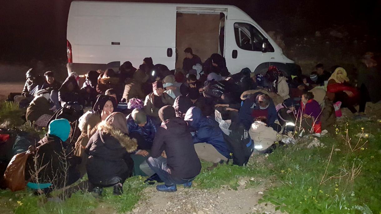 گارد ساحلی ترکیه 57 مهاجر غیرقانونی را از سواحل ازمیر نجات داد