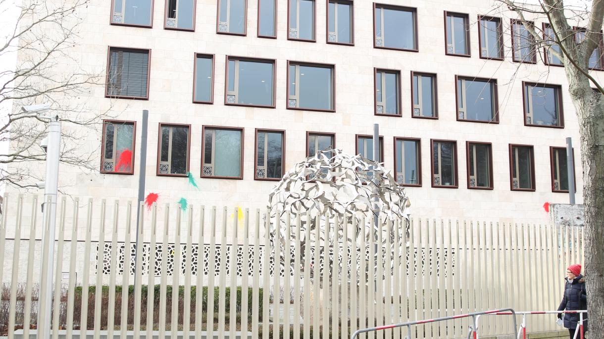 حمله به سفارت ترکیه در برلن