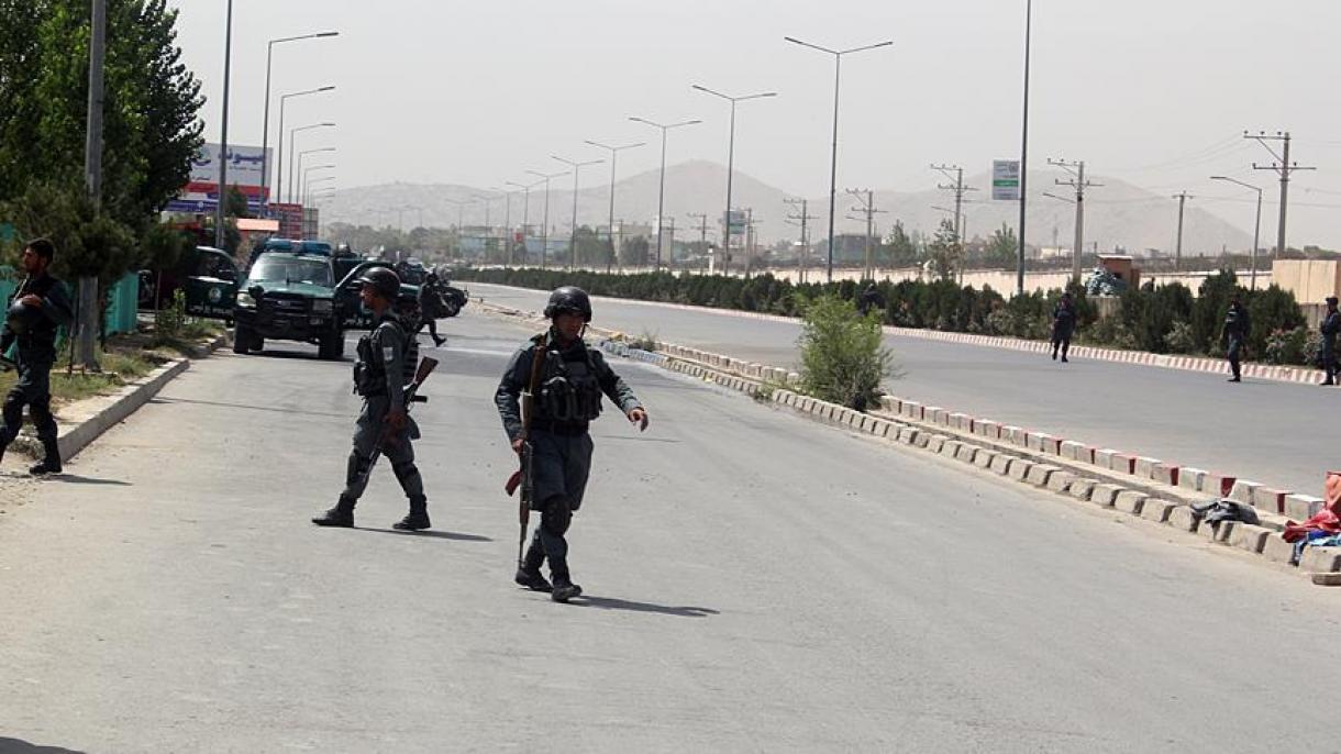 ھېلماندا پىرېزىدېنت غېنى زىيارەتتە بولۇۋاتقان ئەسنادا ۋەقە يۈز بەردى