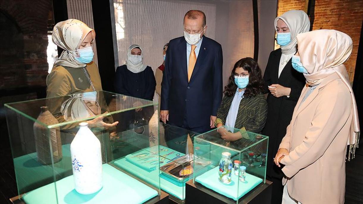 بازدید اردوغان از نمایشگاه "اینگونه زیباتر هستی"
