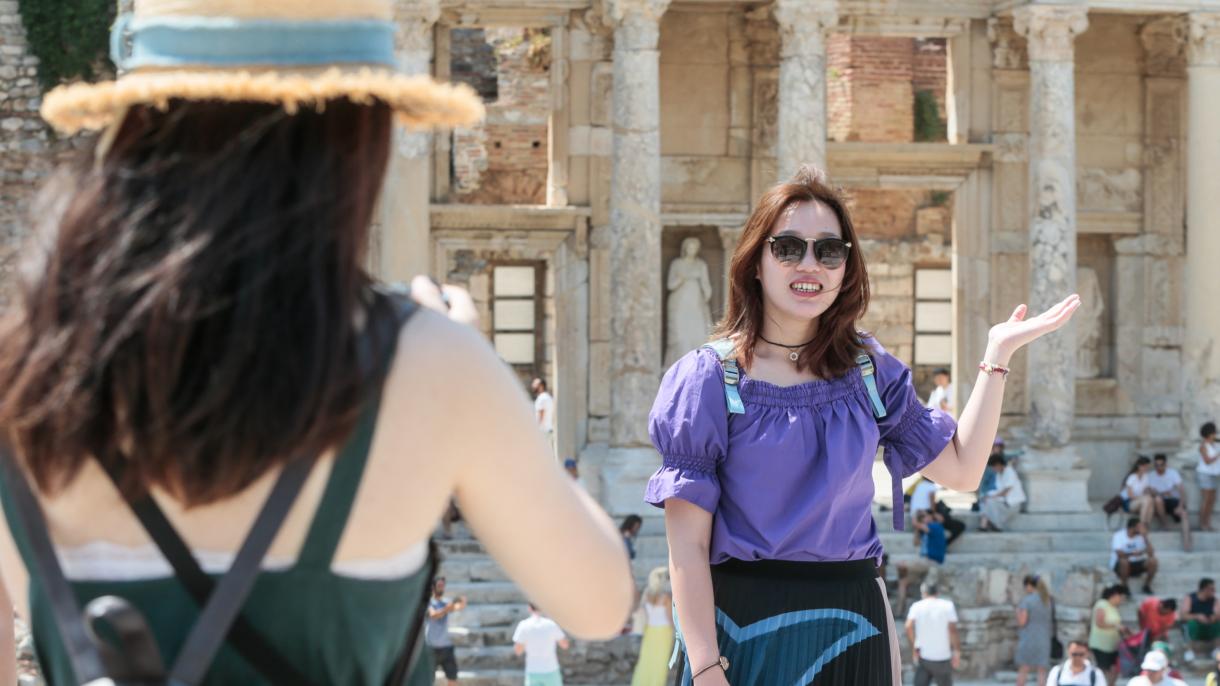 ترکی  آنے والے چینی سیاحوں کی تعداد میں گزشتہ سال کے مقابلے میں دگنا اضافہ
