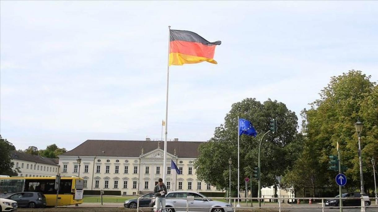 Germaniya Rossiya bilan jang qilayotgan Ukrainaga 7 ta gaubitsa yuboradi