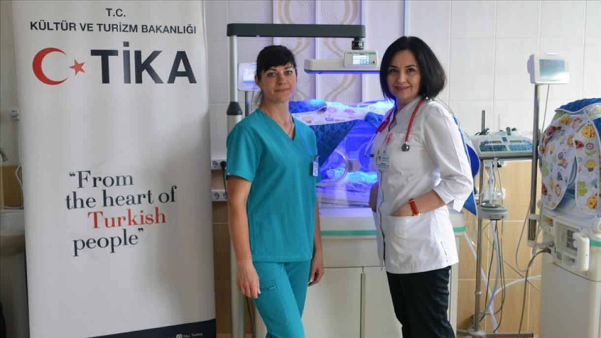 Türkiye dona equipos médicos al Hospital Infantil de Rivne en Ucrania