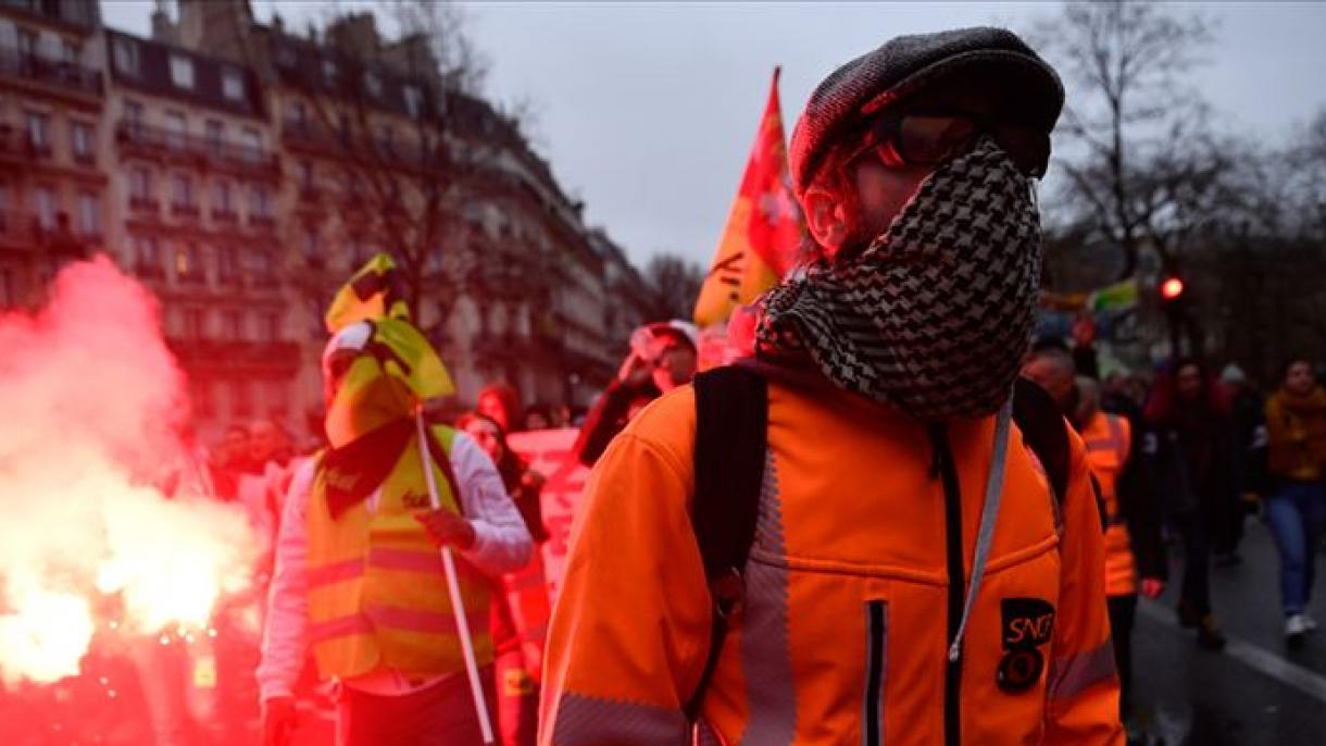 France : les manifestations anti-Macron se poursuivent