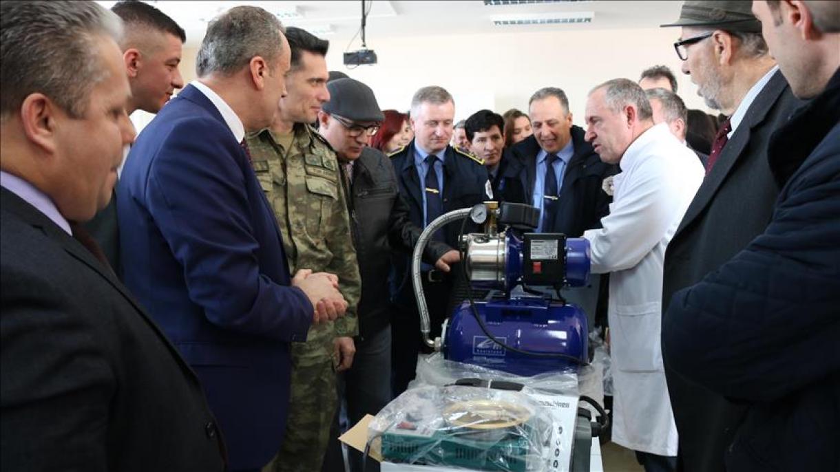 KFOR-i turk dhuron donacione për një shkollë profesionale