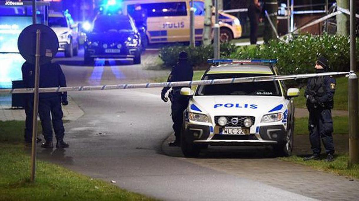 İsveçdә polis bölmәsinә hücum edilib