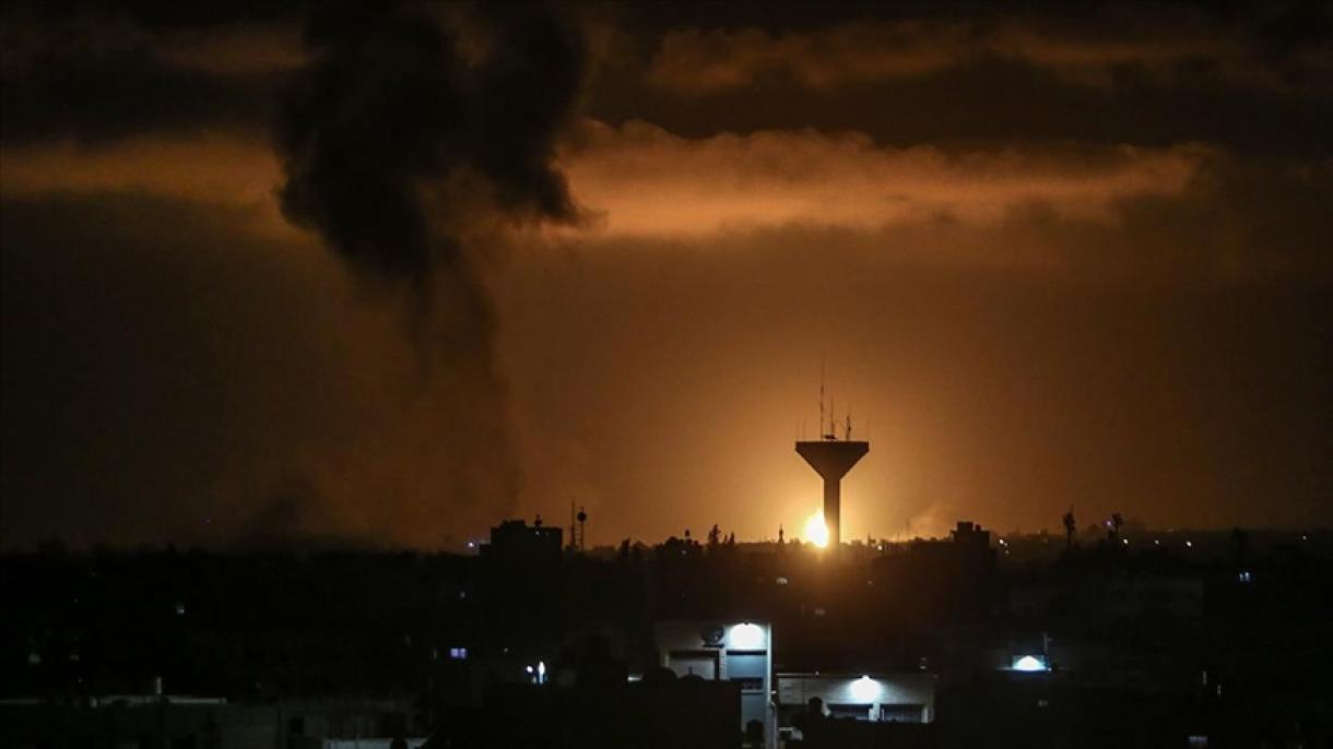 Въздушна операция на Израел в Газа...