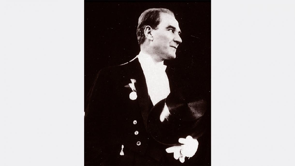 Elogios do Parlamento da Austrália ao Grande Líder Mustafa Kemal Atatürk e à sociedade turca