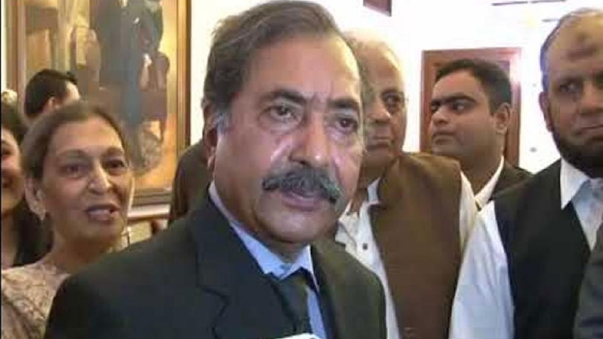 نگران وزیراعلیٰ سندھ فضل الرحمان کی 7 رکنی کابینہ نے حلف اٹھا لیا