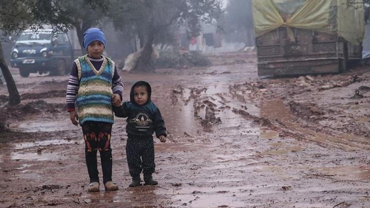 سوری های فراری از ادلب در تلاش ادامه بقا هستند