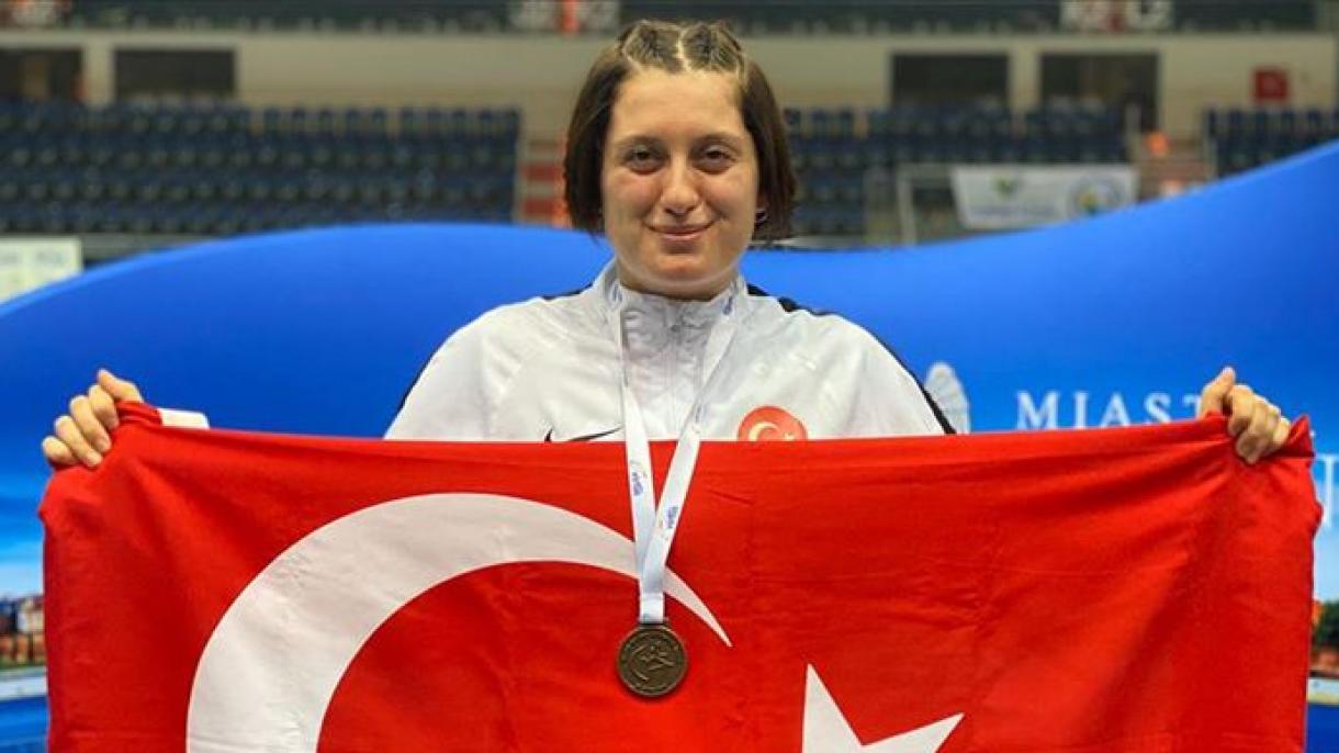 Atleta turca é campeã mundial no pentatlo