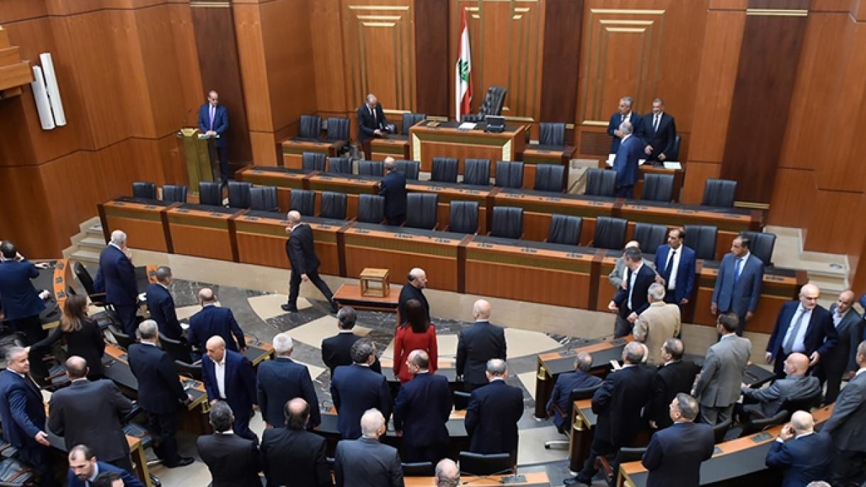黎巴嫩议会继续举行总统选举