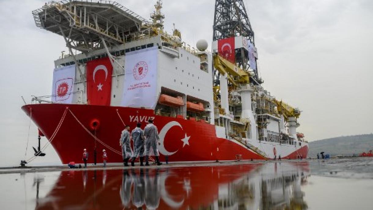 Yavuz: o navio turco de prospeção de hidrocarbonetos, ancorou nas águas de Mersin