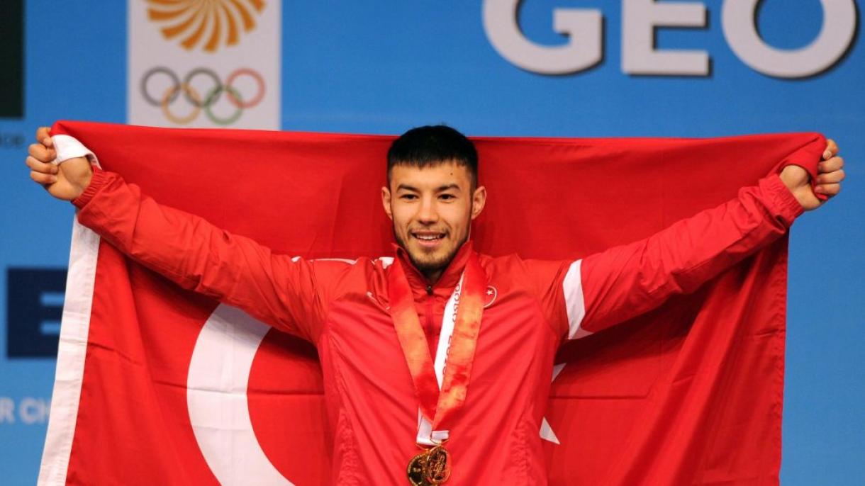 ترکیه اولین مدال خود را در وزنه برداری بدست آورد