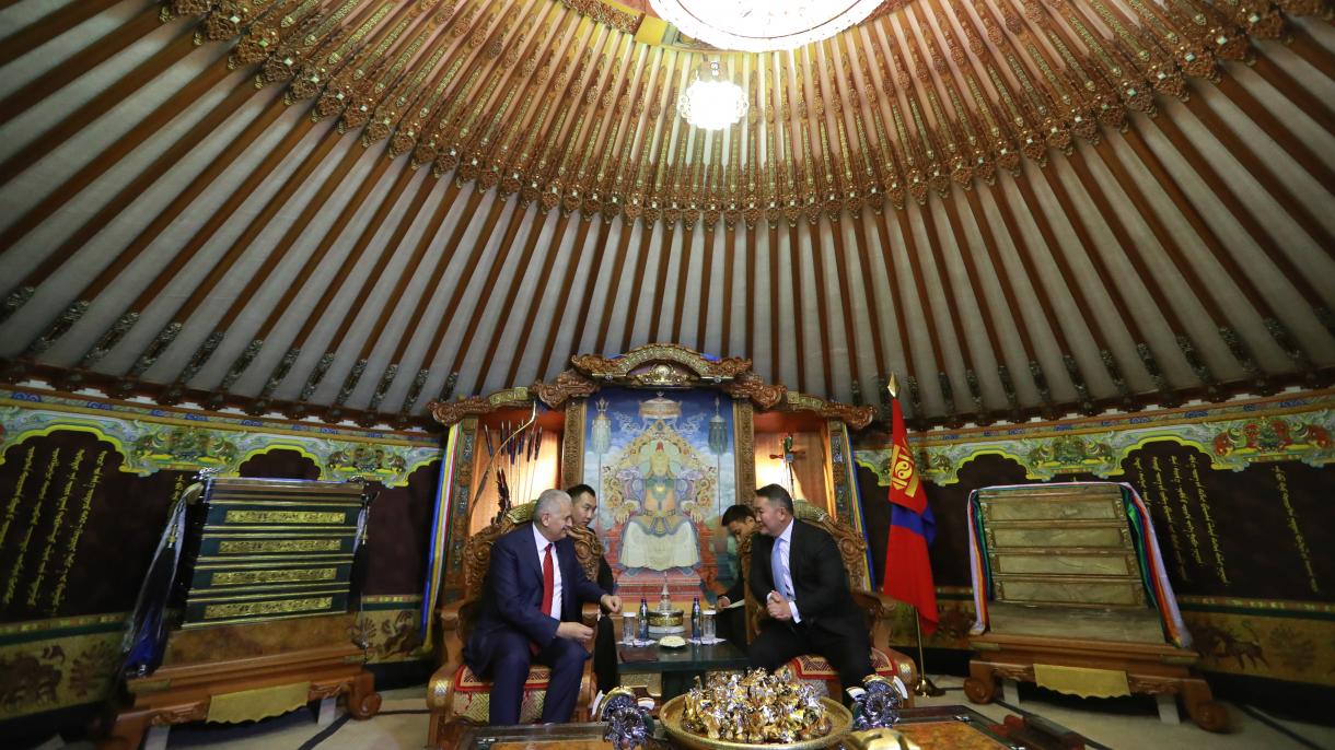 دیدارهای نخست وزیر ترکیه با سران کشور مغولستان