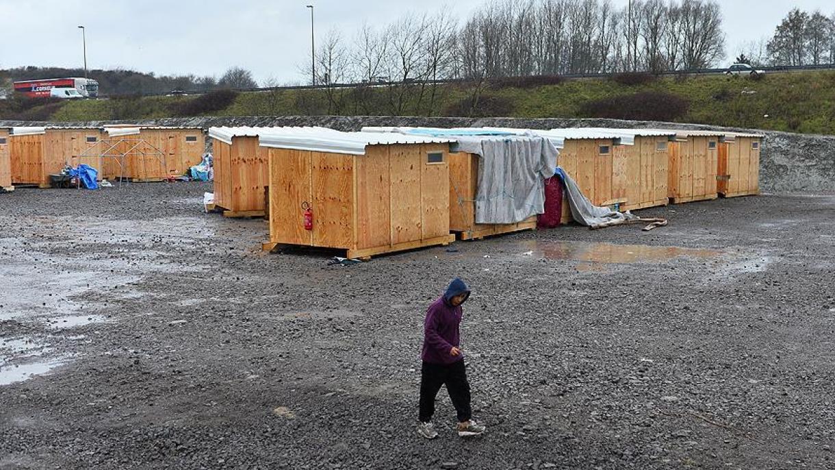 Francia cierra el campo de refugiados en Mosela