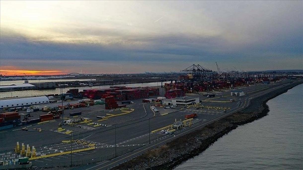 Turkiya dengiz portlari orqali 139 mln tonna yuk eksport qildi