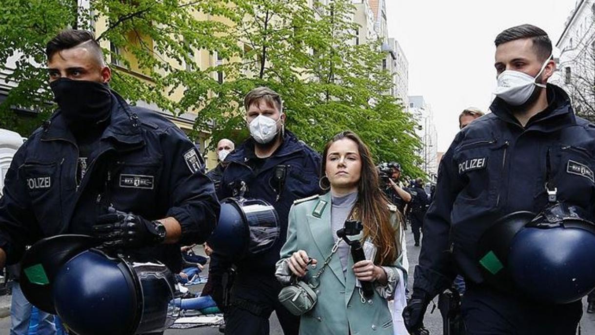 Протести во Германија против преземените мерки и ограничувањата поради Ковид-19