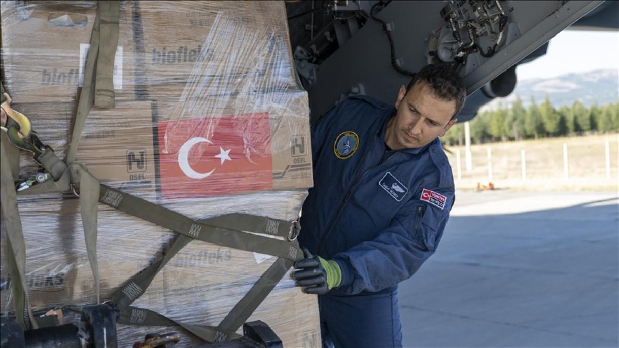 Έφτασε στην Αίγυπτο το τρίτο αεροσκάφος με τουρκική ανθρωπιστική βοήθεια