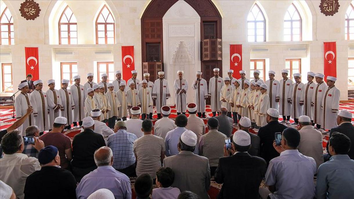 Broj hafiza u Turskoj prevazišao 150 tisuća