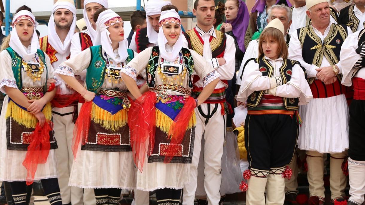 Arnavutluk_Nevruz bayramı kutlamaları_02.jpg