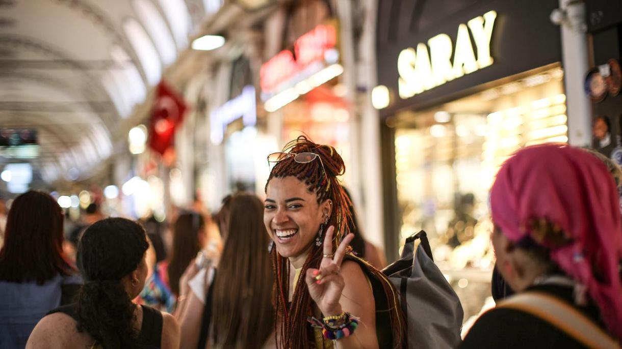 istanbul turist.jpg