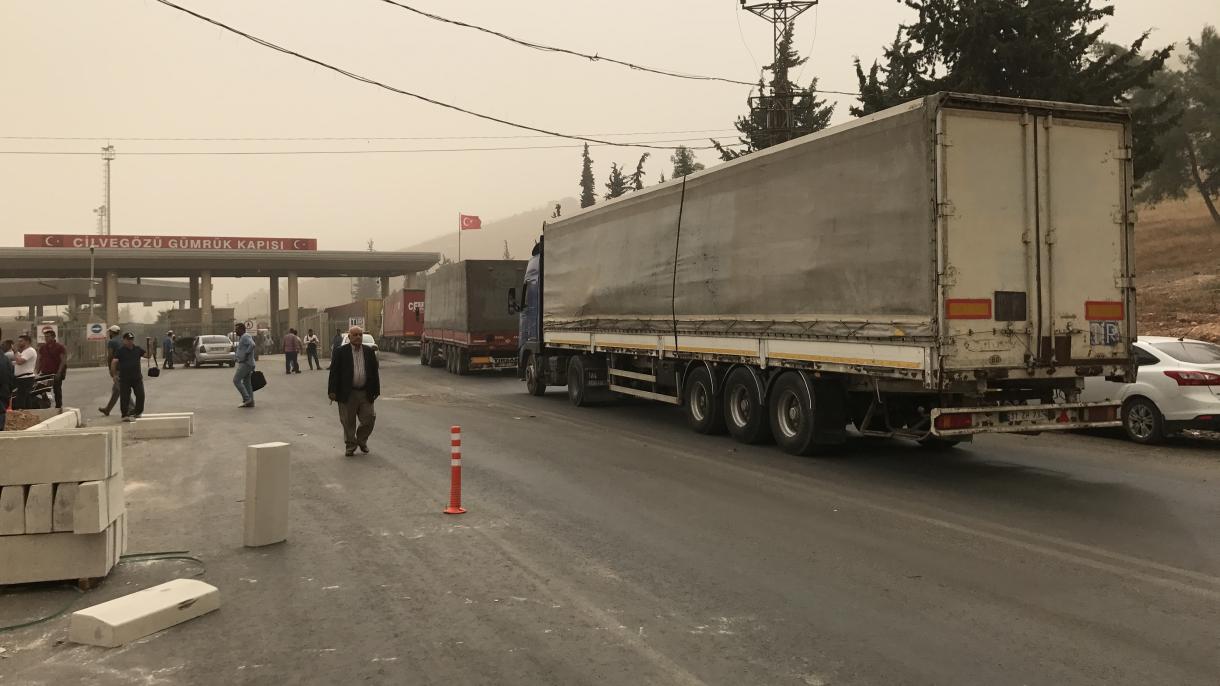 联合国对叙利亚伊德利卜城市运送30辆货车援助品