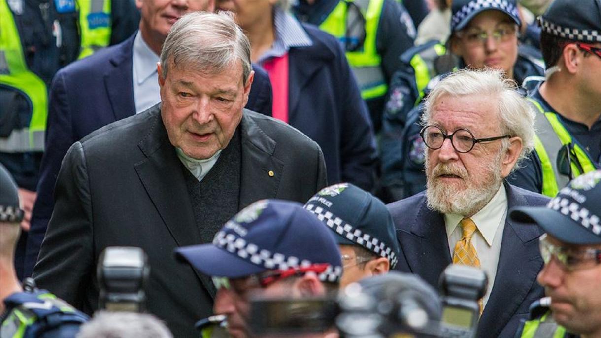 George Pell è stato condannato a sei anni di carcere per abusi sessuali