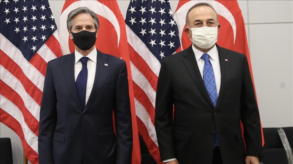 Çavuşoğlu y Blinken discutieron las relaciones bilaterales