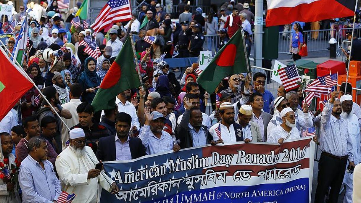 美国纽约举行第31届穆斯林日游行