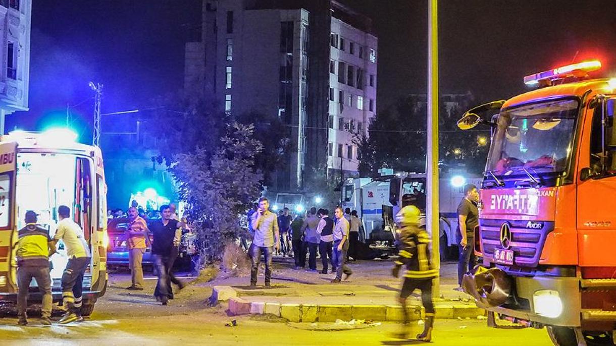 ترکی: تھانے پر کار بم حملہ 3 افراد ہلاک ،درجنوں زخمی