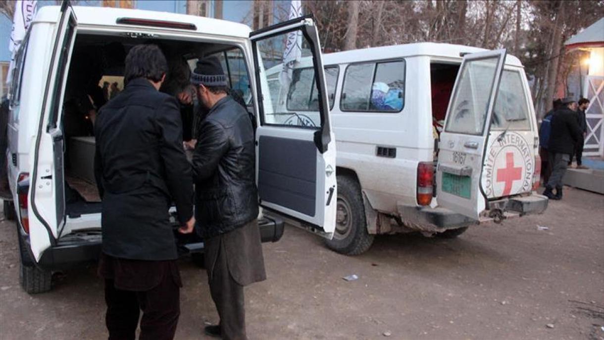 صلیب سرخ جهانی فعالیتهای خود در افغانستان را کاهش می دهد