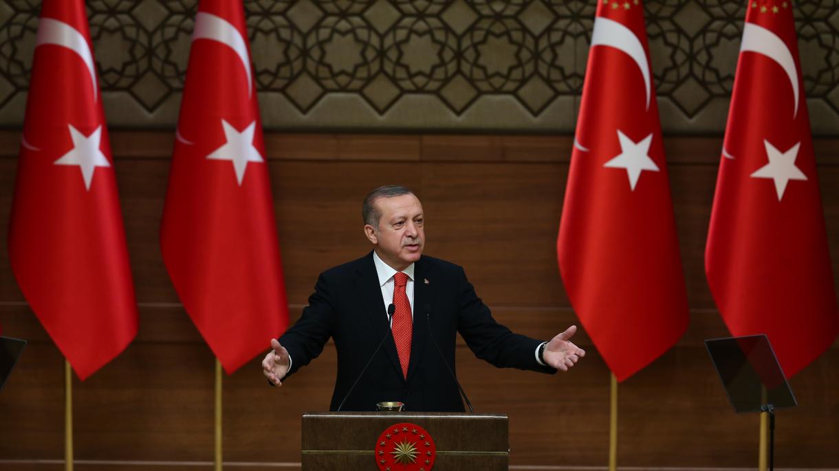 土耳其总统与英国首相举行电话会晤