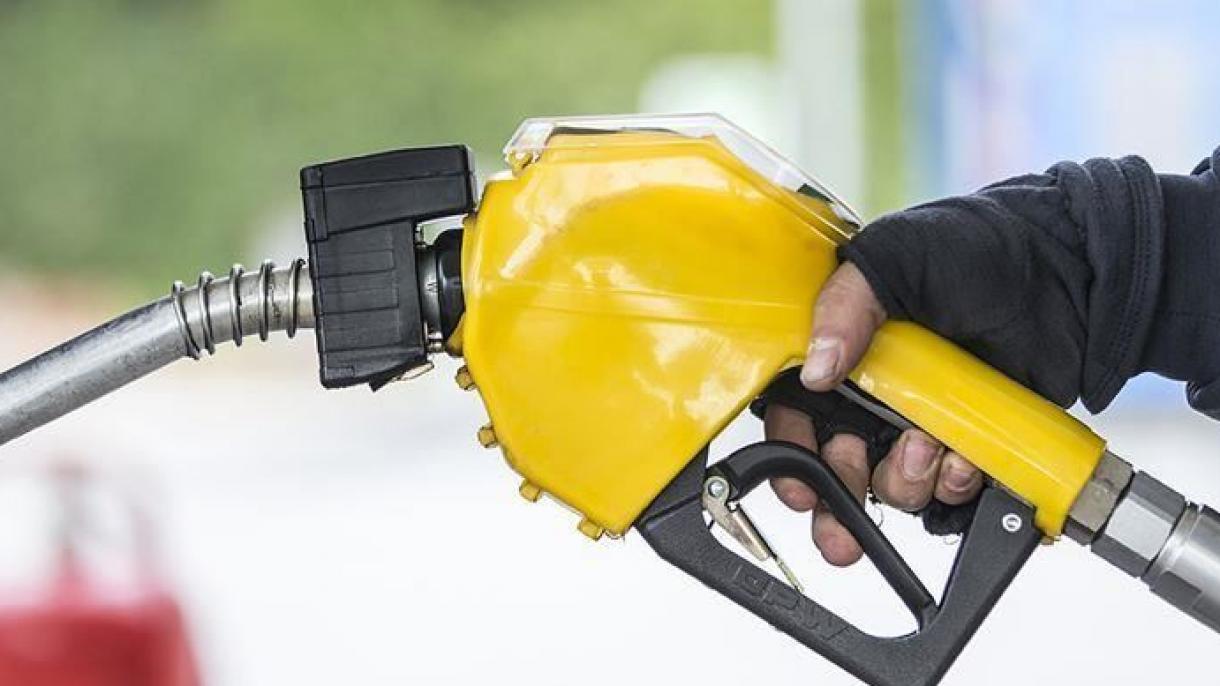 La importación de gasolina de México cayó 53,84% en abril
