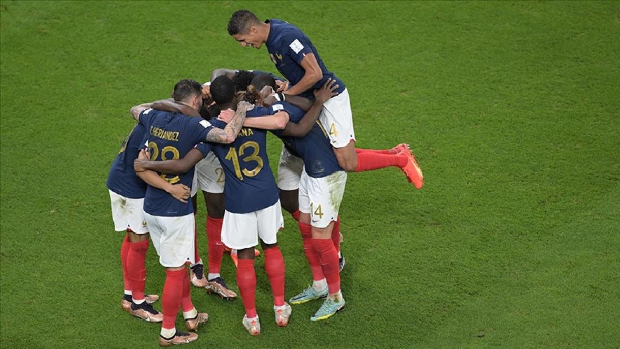 قطر ۲۰۲۲: فرانسیا چأریک فینالدا